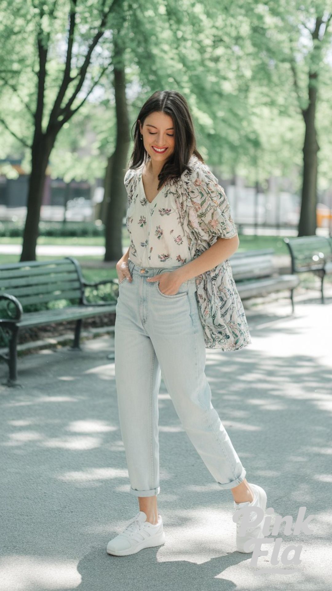 Floral Charm in a Casual Park Look - Spring Outfits with Jeans