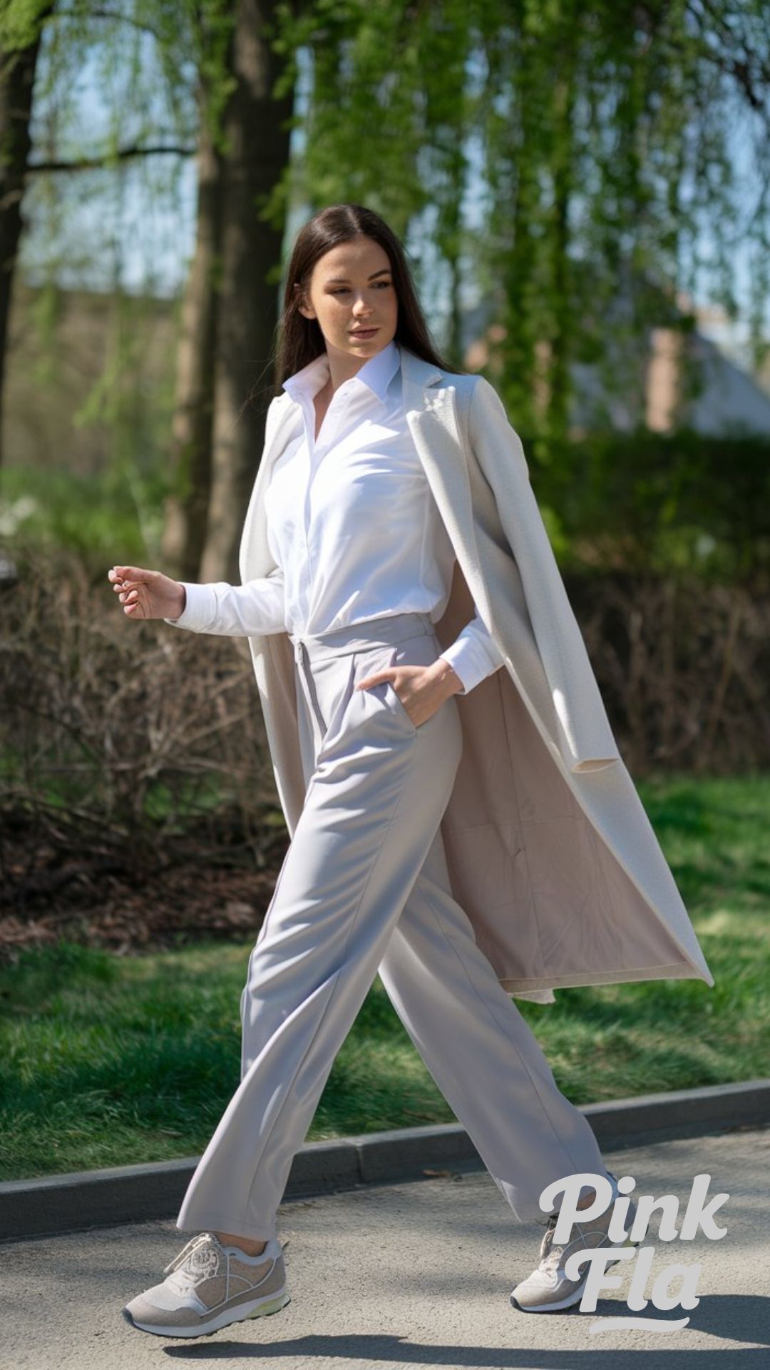 White Shirt and Pastel Pants for a Relaxed Spring Office Look - Business Casual Spring Outfits