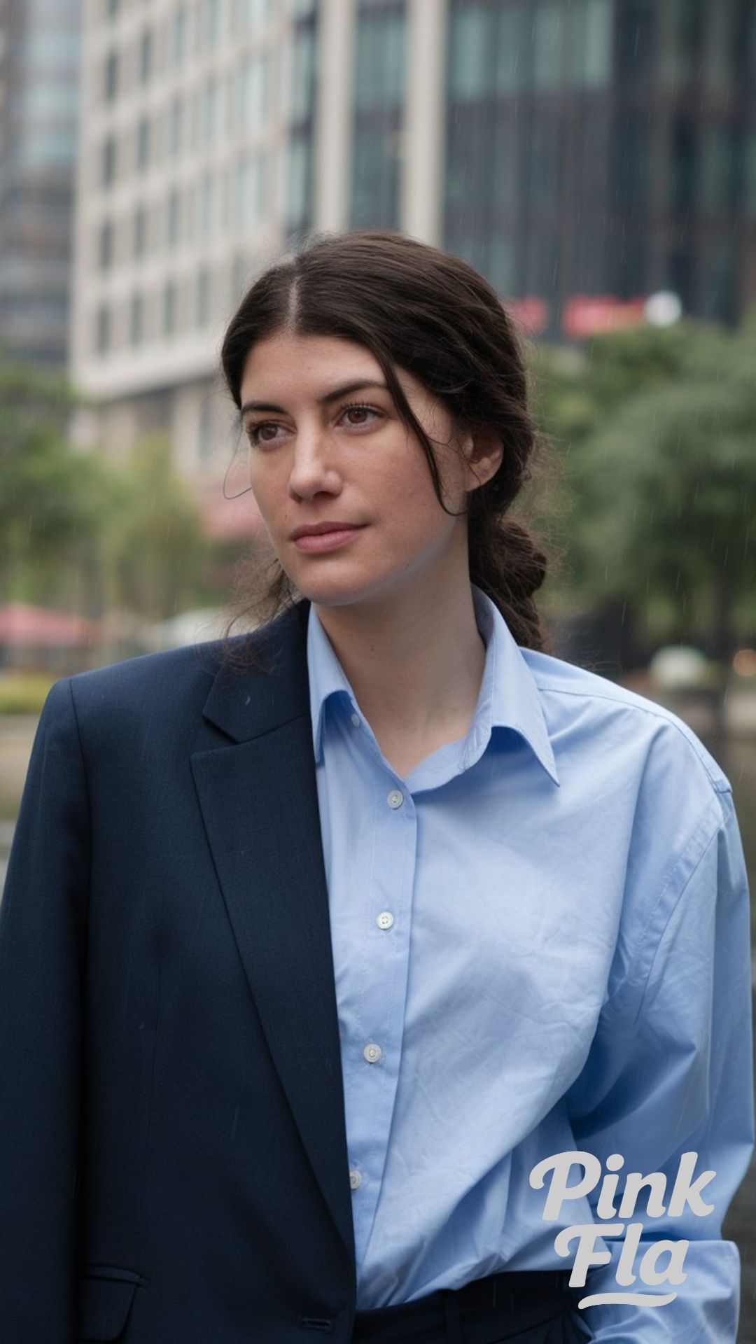 Effortless Business Look in Blue Hues - Outfits for Humid Weather