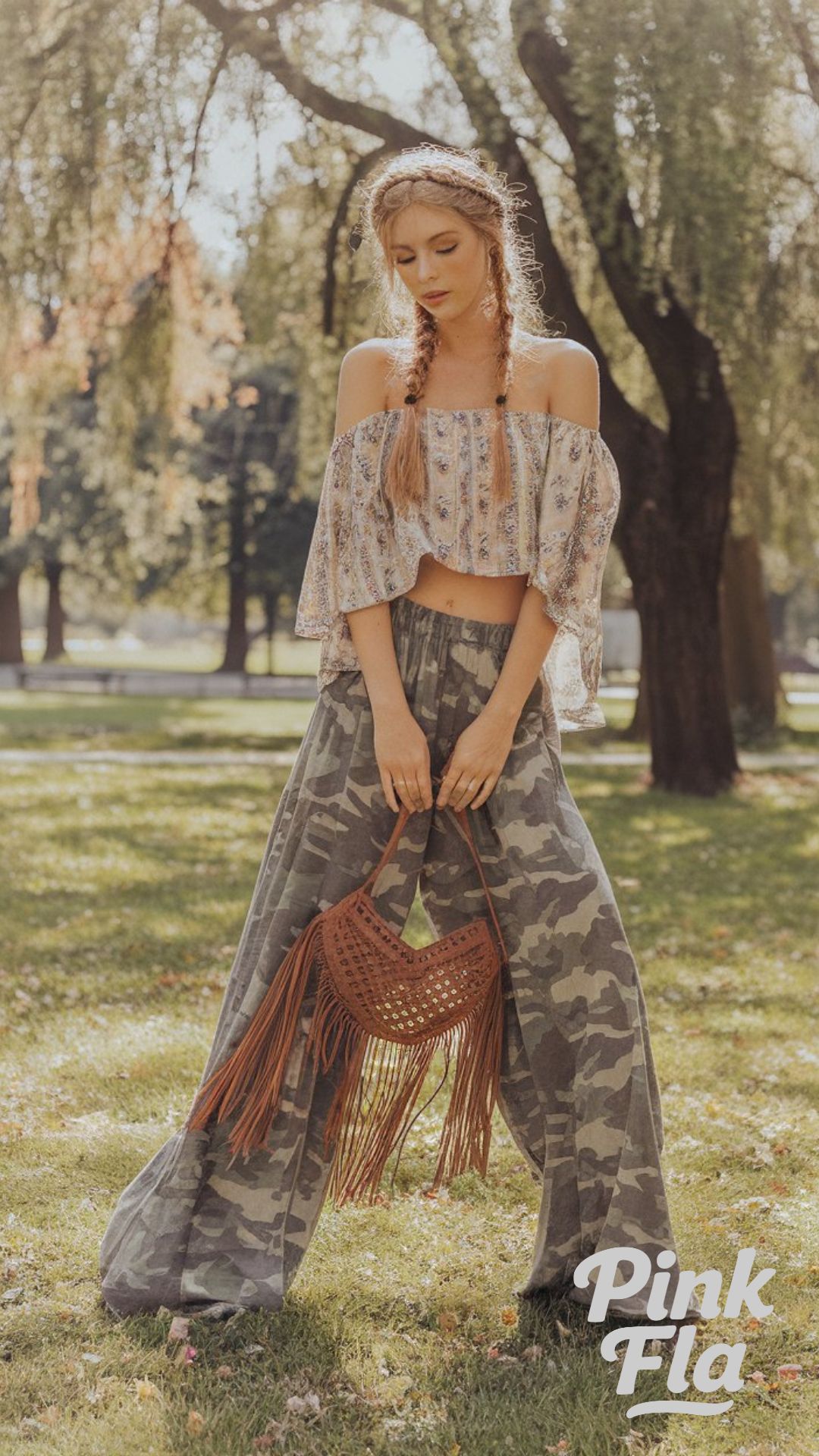 Boho Chic with Flowy Camo Pants - Camo Pants Outfits