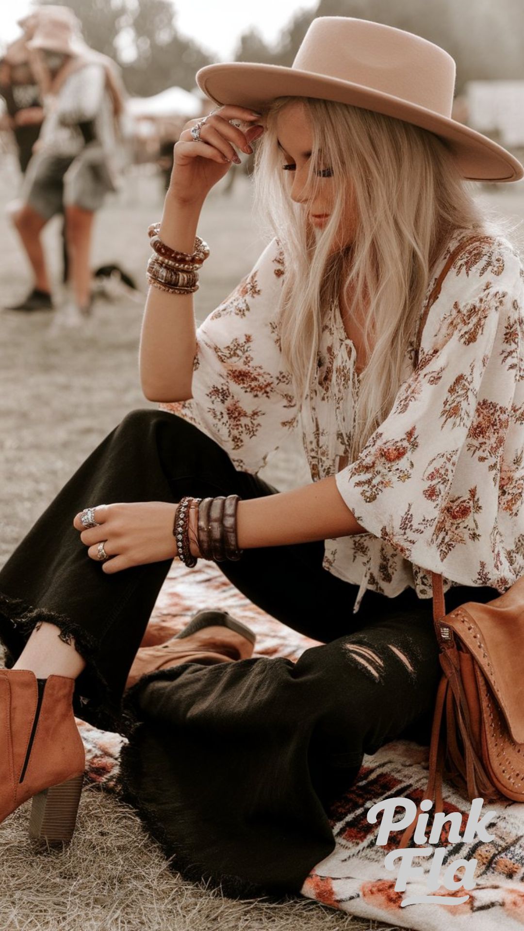 Streetwise Edge with a Vintage Graphic Tee - Outfit Ideas with Black Jeans