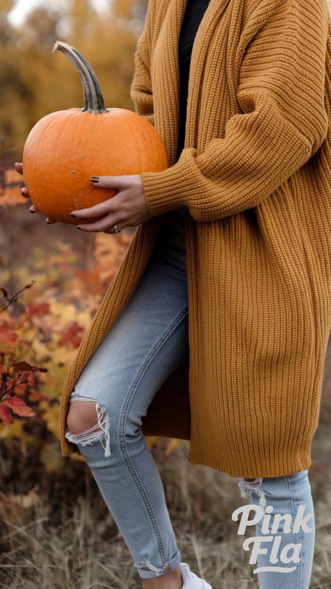 Pumpkin Patch Day - Chic Fall Outfits